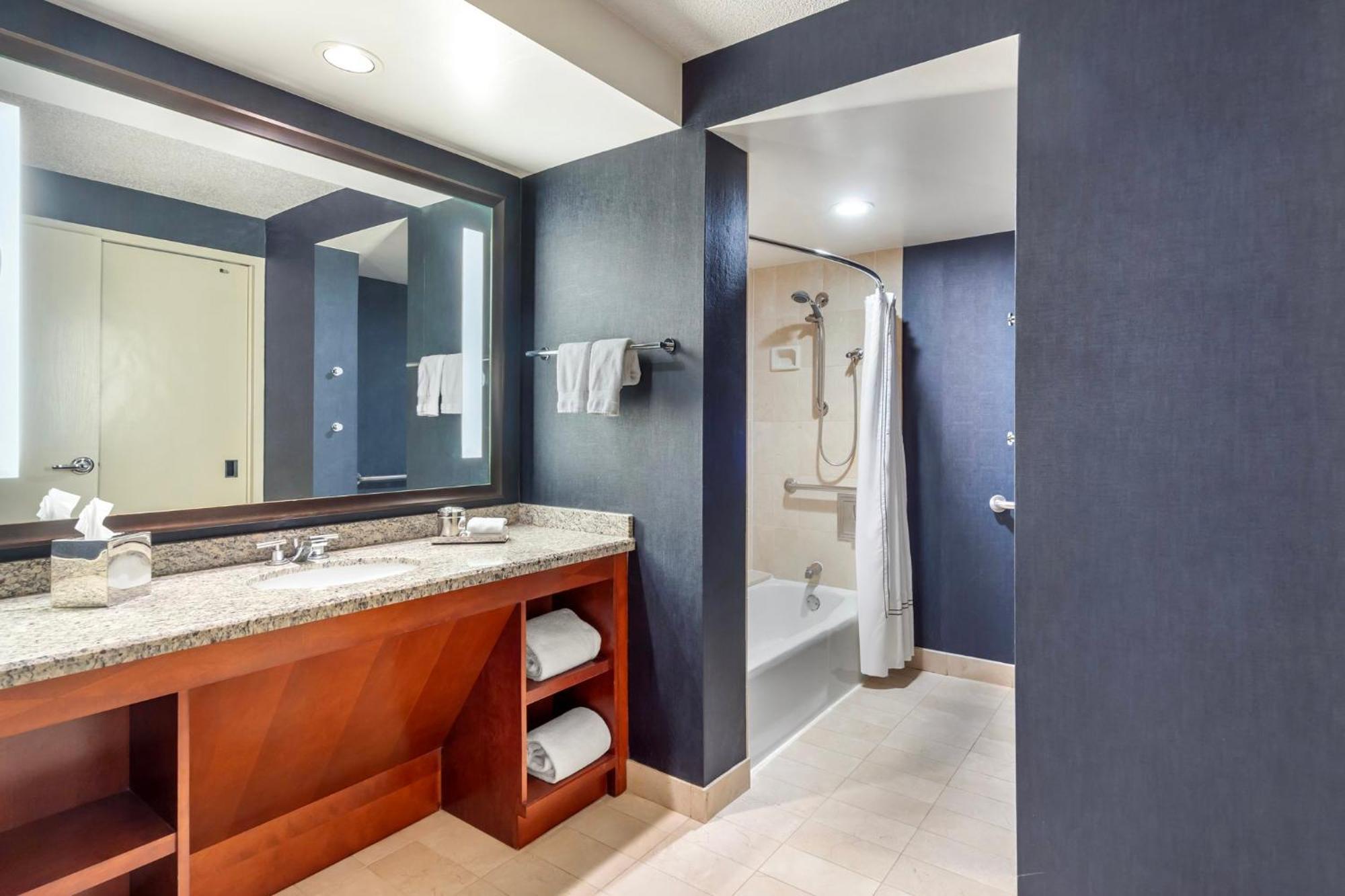 Omni Chicago Hotel Dış mekan fotoğraf