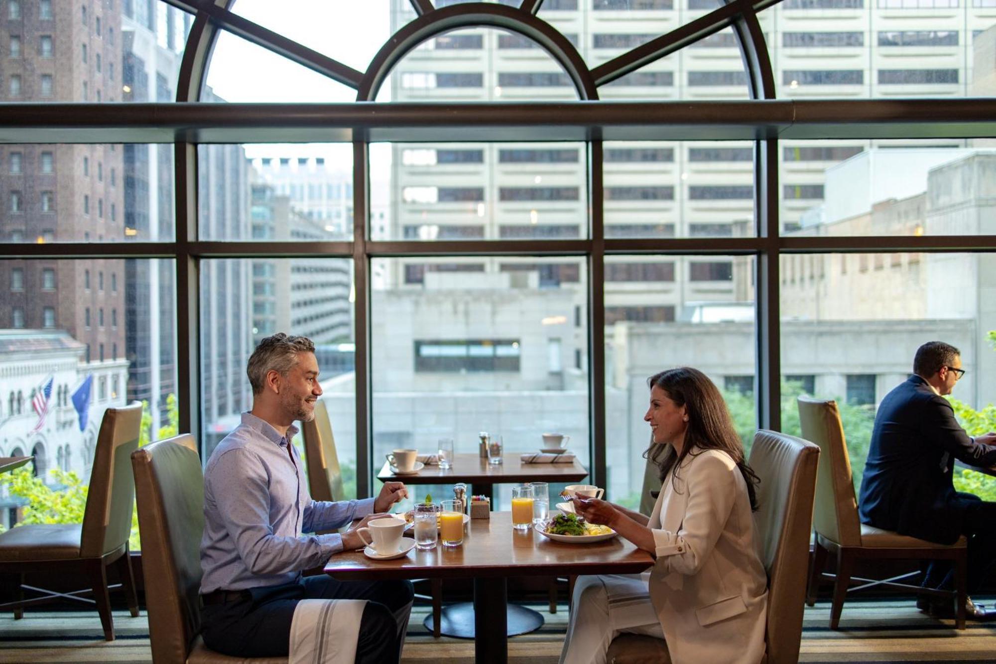Omni Chicago Hotel Dış mekan fotoğraf